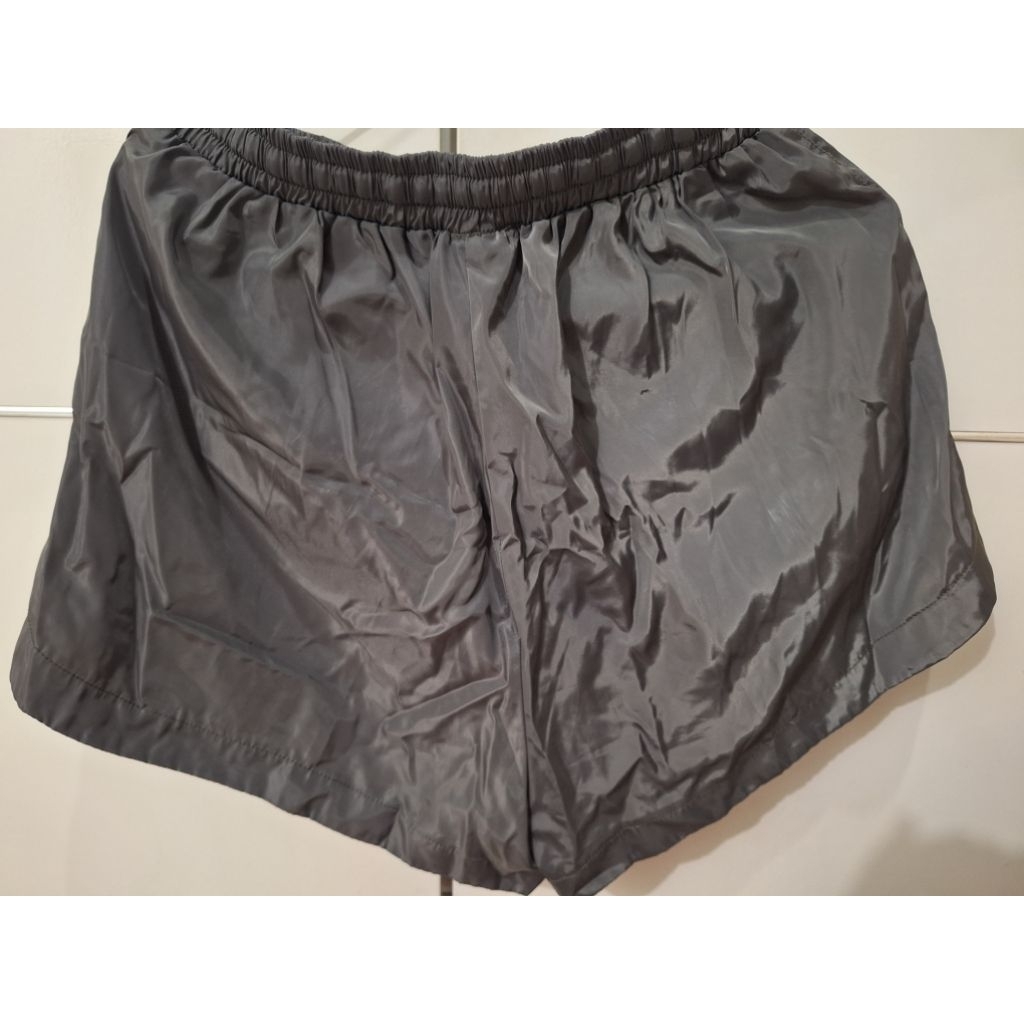 NOORE- Diony Short - Light Grey - Celana Olahraga