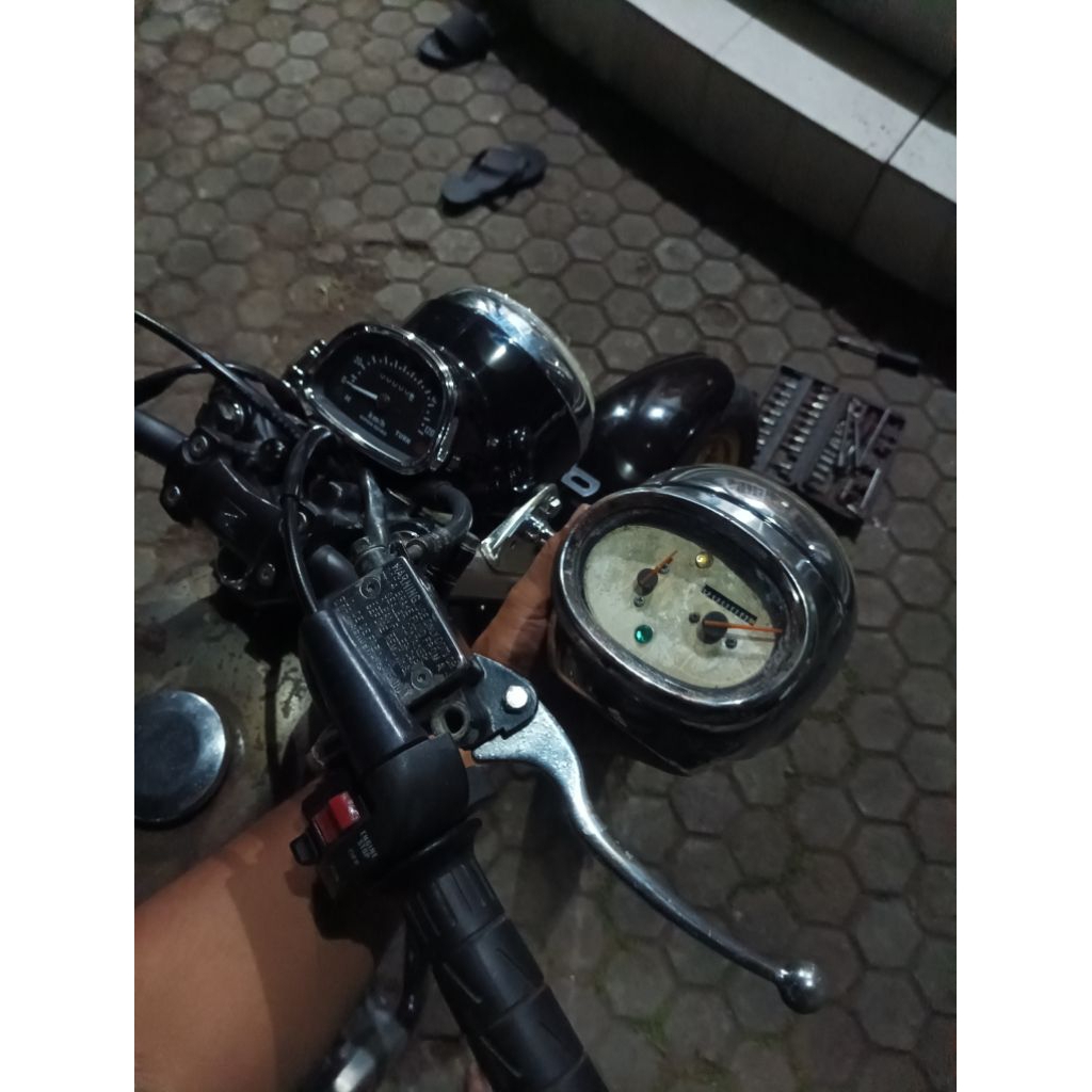 batok lampu CB Twin 125 200