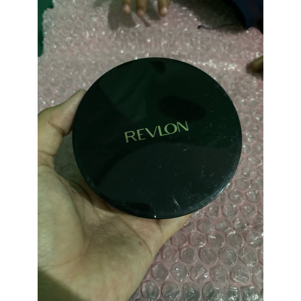 preloved bedak tabur revlon