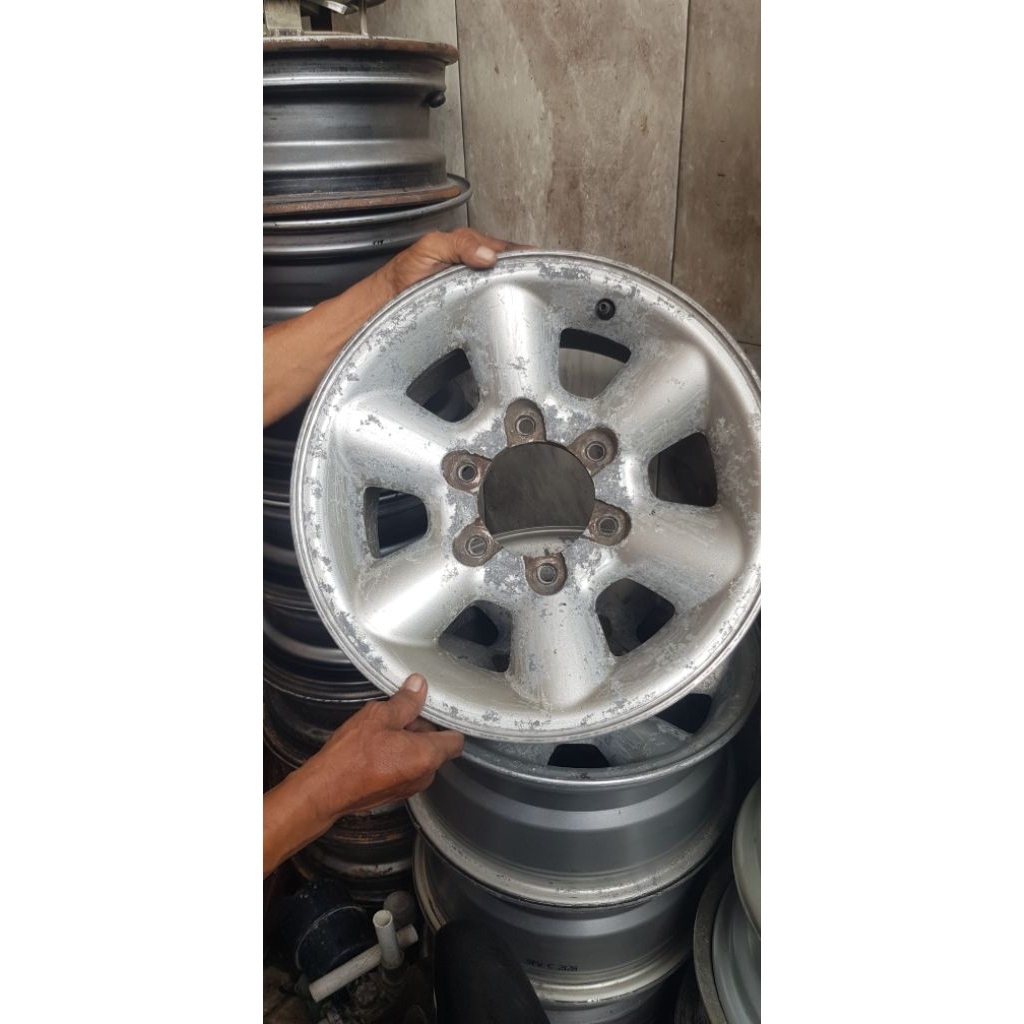 Velg R15 Racing ori Fortuner cocok terrano touring Elf bison nhr 55 mulus ori