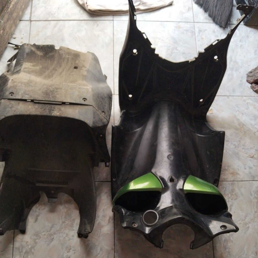 BODY KASAR DEPAN FULLSET ORI SKYDRIVE 125 SECOND