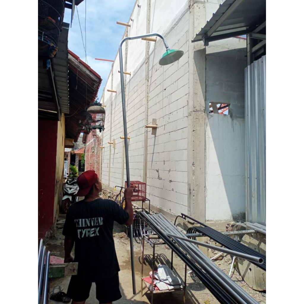 Yuyustore59  Tiang Lampu Pju / Tiang Lampu Taman/Tiang Lampu Jalan Fullset