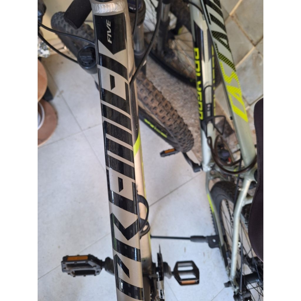 sepeda polygon cascade 3