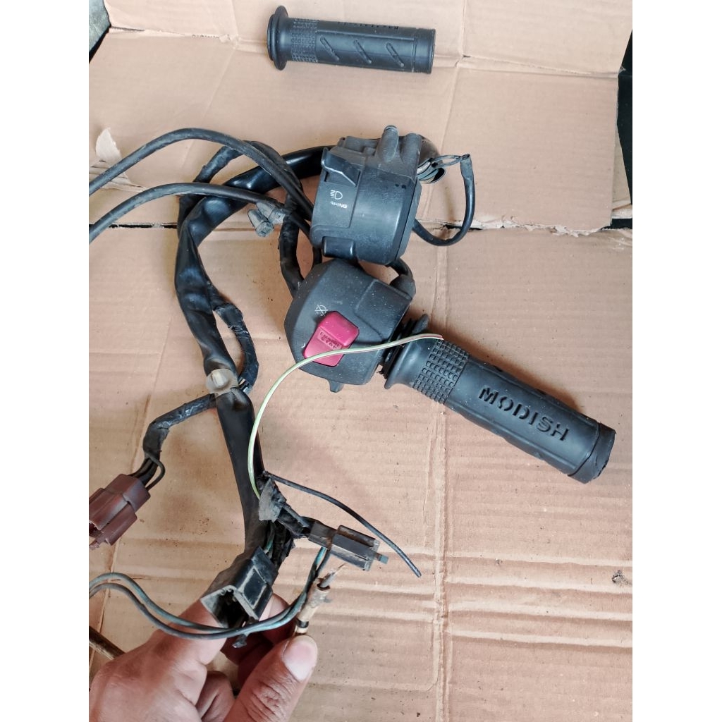 Saklar cbr250 cbu thailand