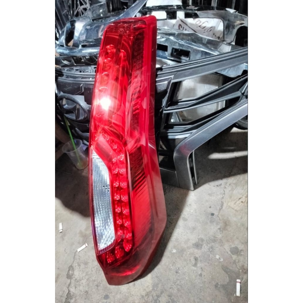 Stoplamp RH/Kanan Nissan Xtrail Urban T31 LED Original Part di @WUDAR BODYPART MOBIL