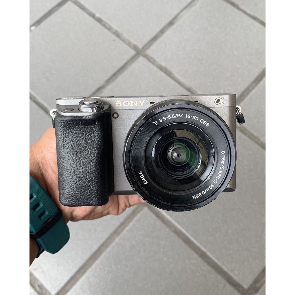 SONY A6000 Kit 16-50mm Grey
