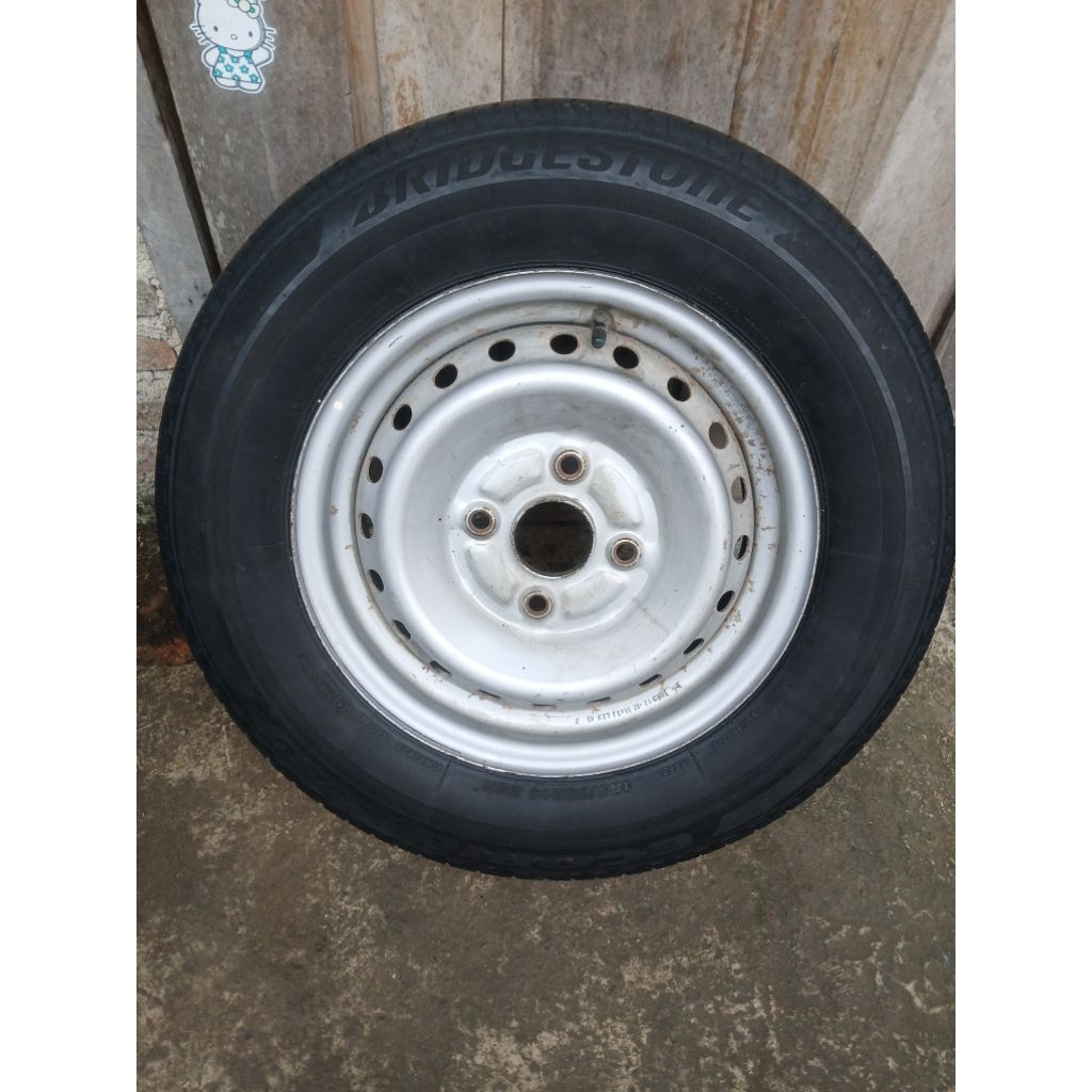 Velg kaleng R14