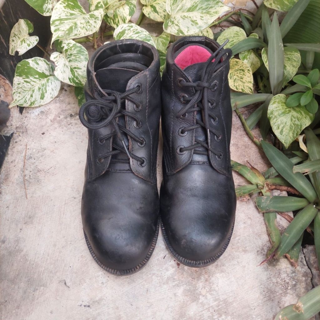 sepatu safety second kent size 41(26cm)