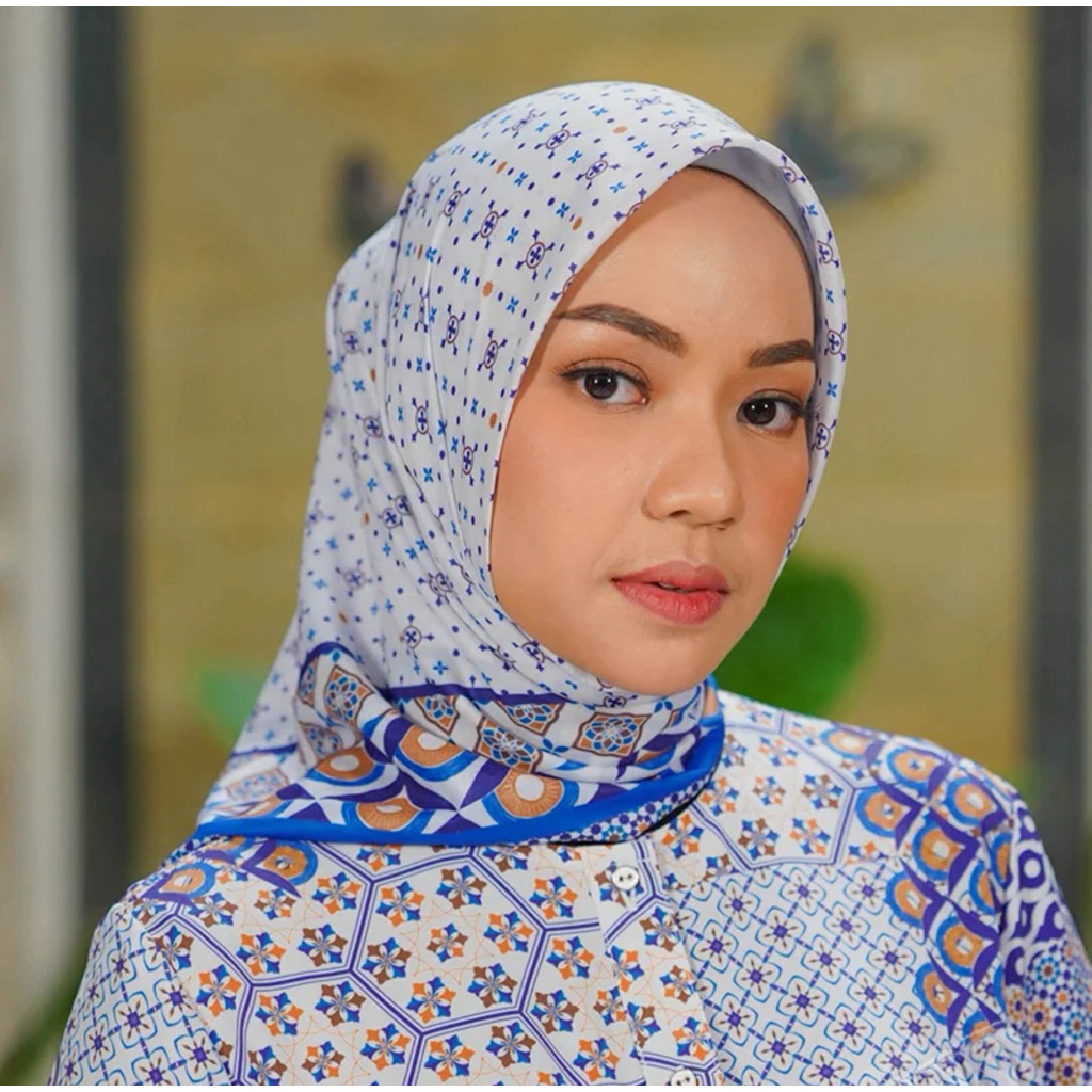 NEW SALE Inaaya Scarf White by Aleza Label