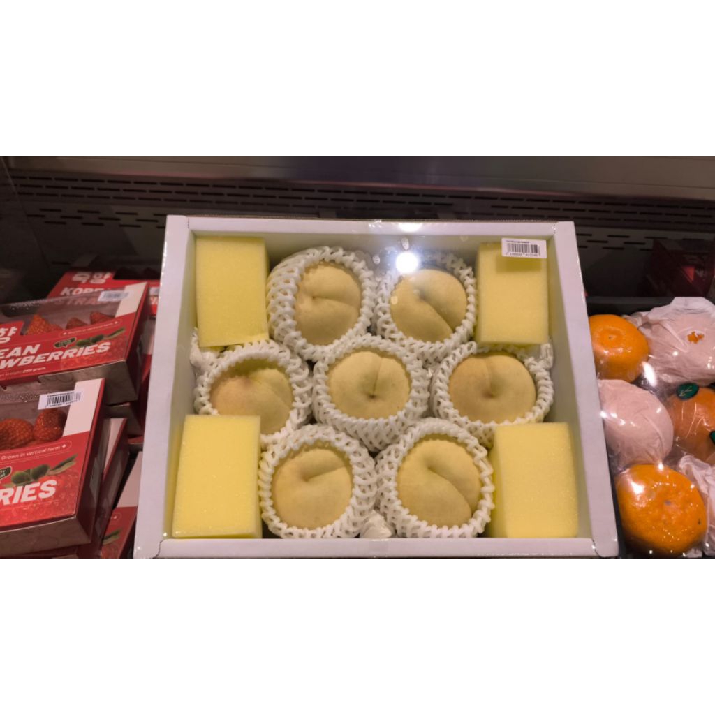 Buah peach white Okayama peach original jepang super wangi dan premium gift box
