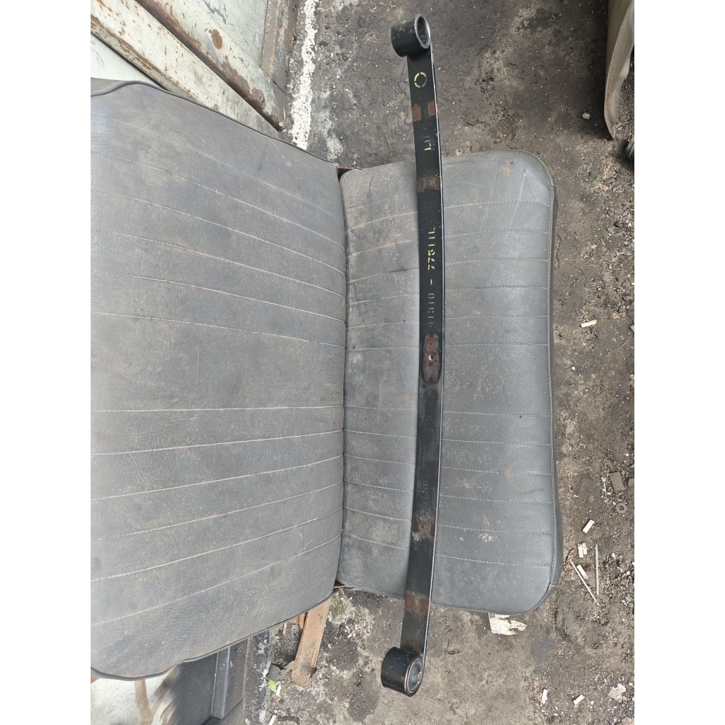 Per Daun No 1 Carry Futura T120SS Asli Original