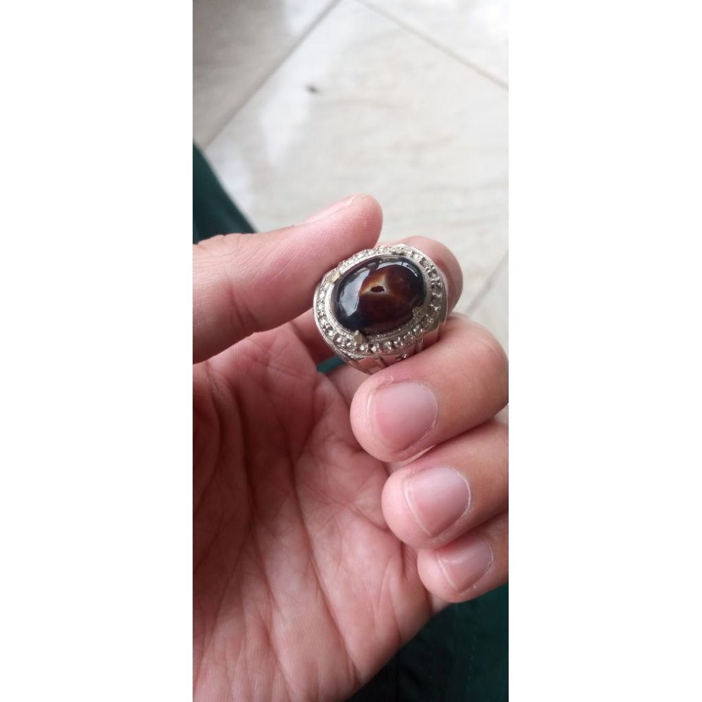 batu cincin yaman combong