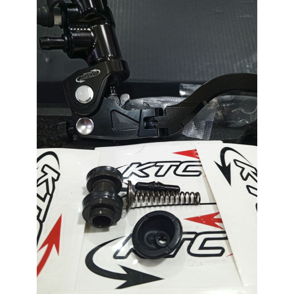 SEAL MASTER REM KTC RADIAL