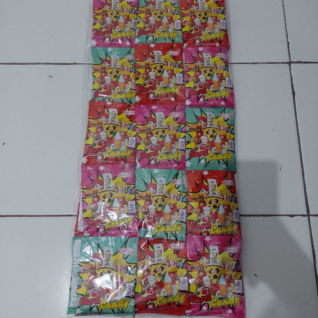 Sweet Me Surprise Lego Edisi Karakter Makanan isi 30 pcs