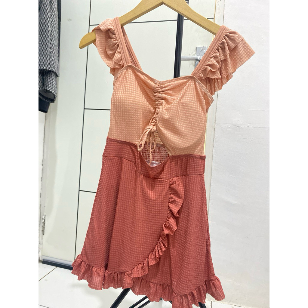 Preloved baju pantai