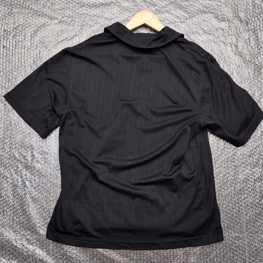 kaos polo vintage tennis jersey NikeUniqlo court