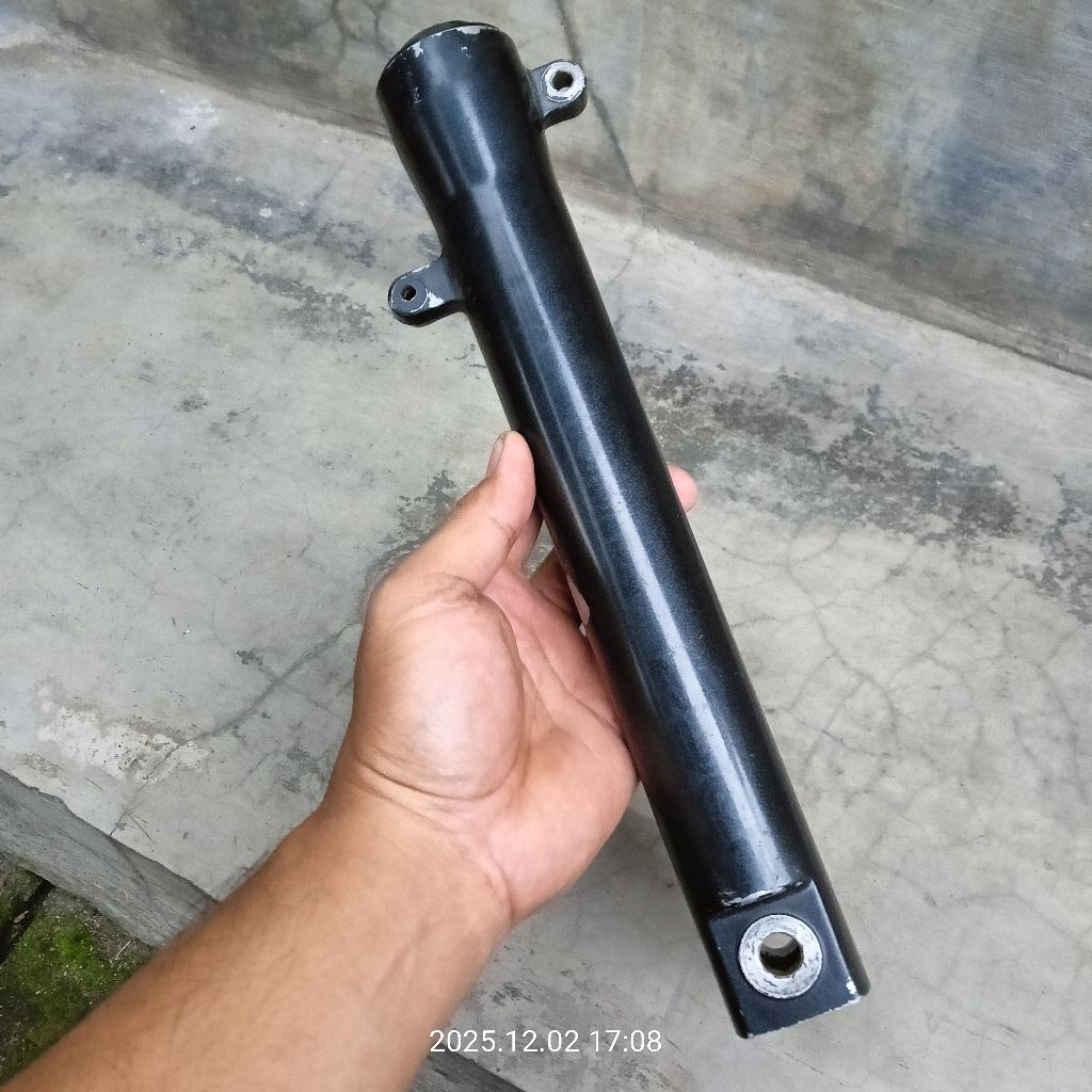 tabung bottom shock depan tiger revo kiri ORIGINAL copotan  [ 100% REALLPICK ]
