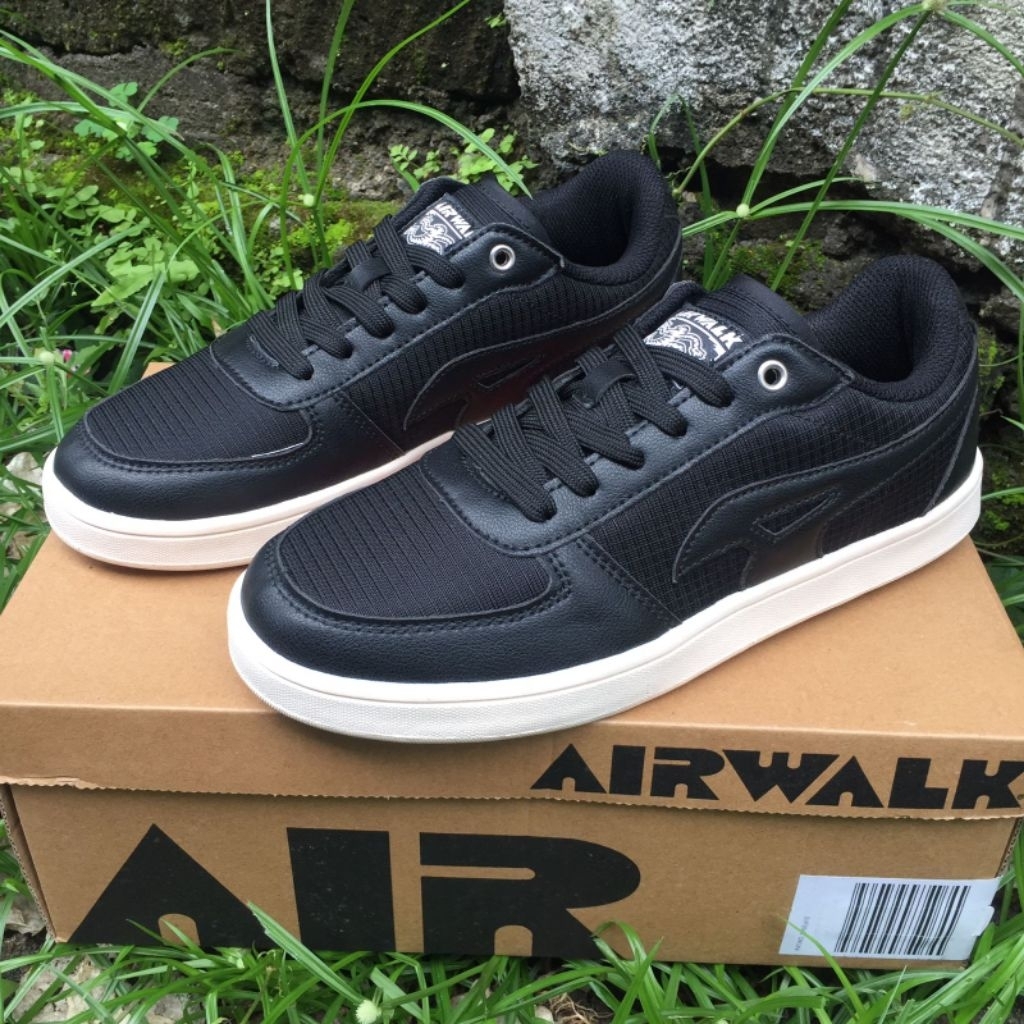 Sepatu Airwalk cewek size 36,5 original