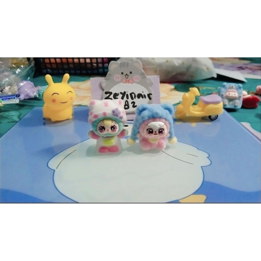 Boneka miniatur