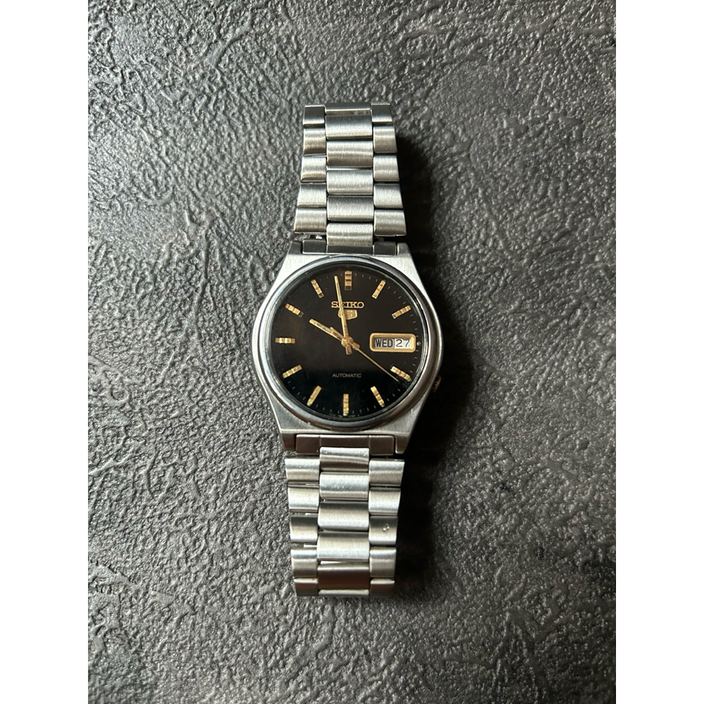 Seiko 5 Black Automatic Gold accent