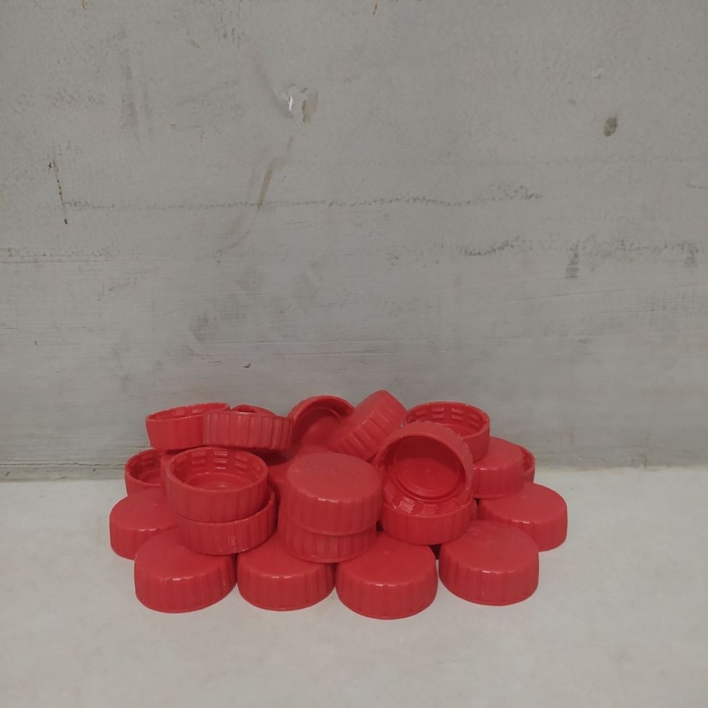 30pcs Tutup Botol Plastik Coca Cola Warna Merah Bekas Bersih