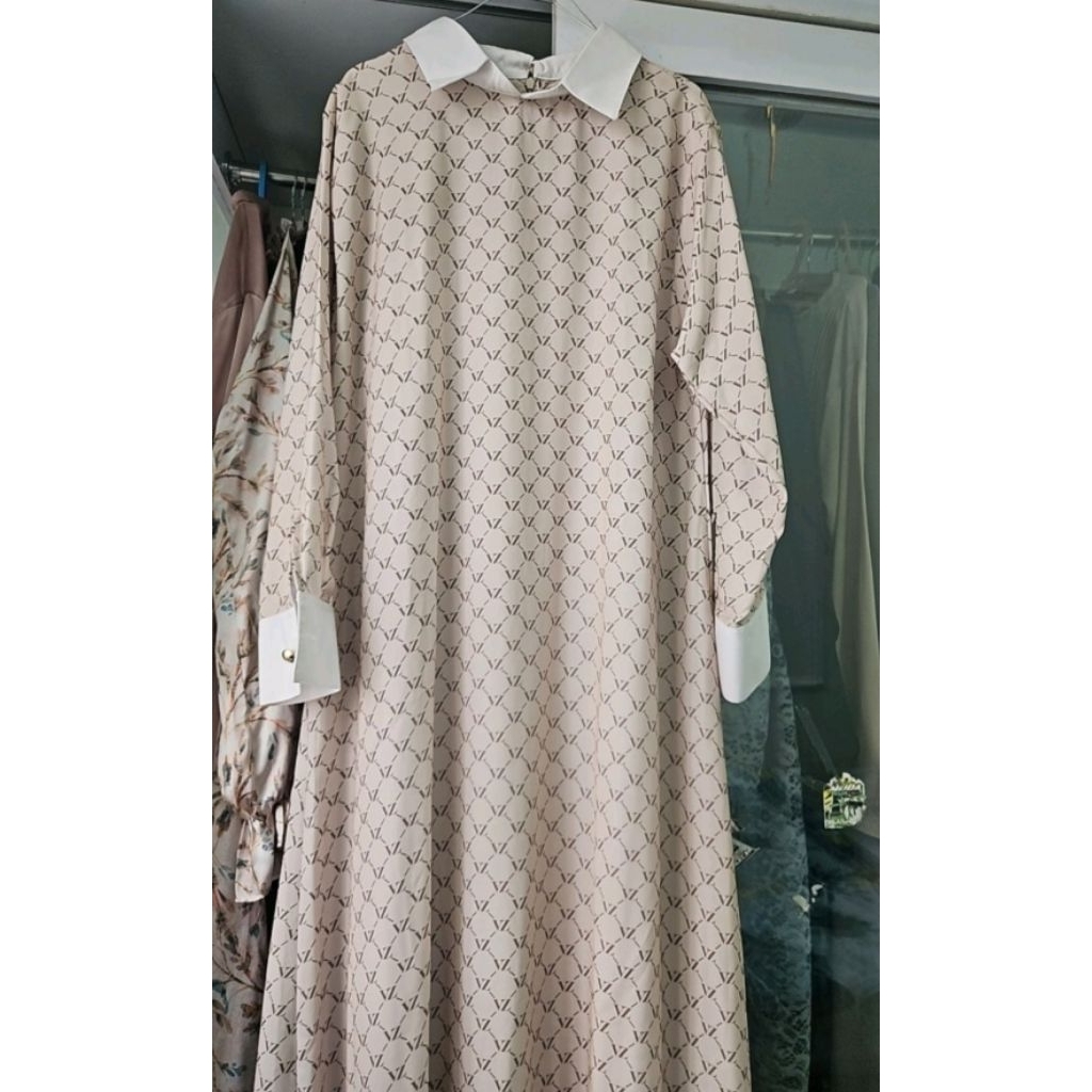 vivere dress vivi zubedi PL