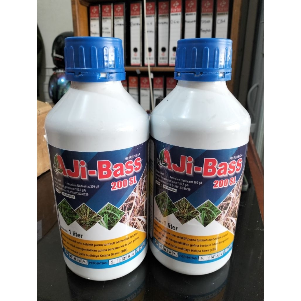 AJI-BASS 1 LITER 200 SL HERBISIDA BAHAN AKTIF : AMONIUM GLUFOSINAT 200g/l
