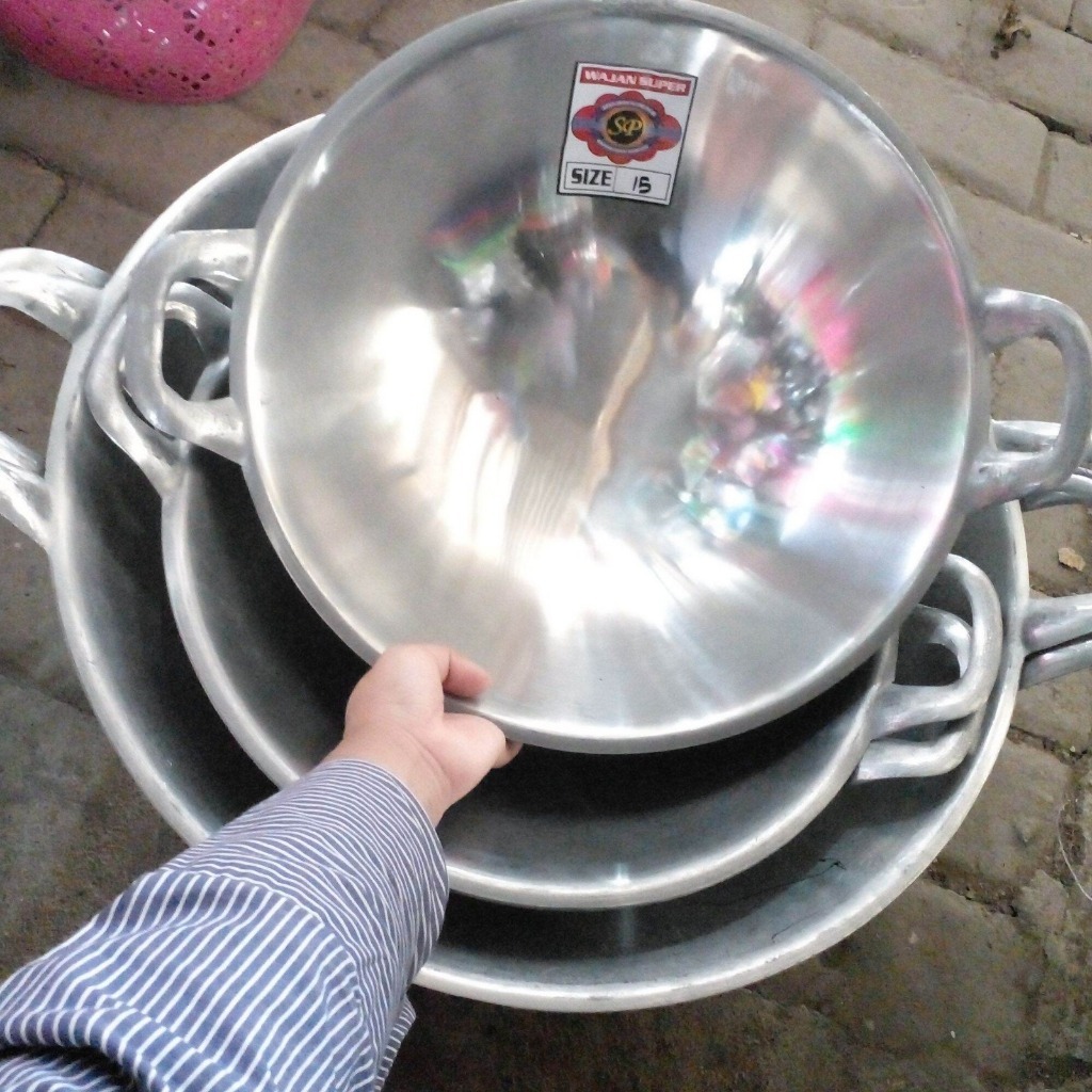 Wajan Aluminium Super Tebal SP Merah – Wajan Cor / Penggorengan Aluminium Cor Tradisional