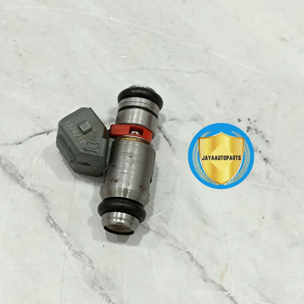 Nozzle Injector 3 Lubang VW Golf VW Polo VW Lupo IWP058