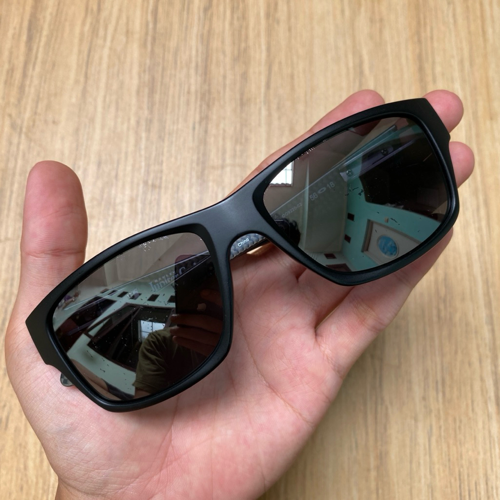 Kacamata Second - Oakley Jupiter Carbon Original