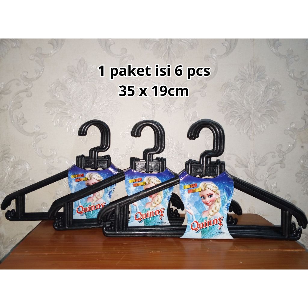 Hanger Kastok Gantungan Baju Plastik Murah Meria