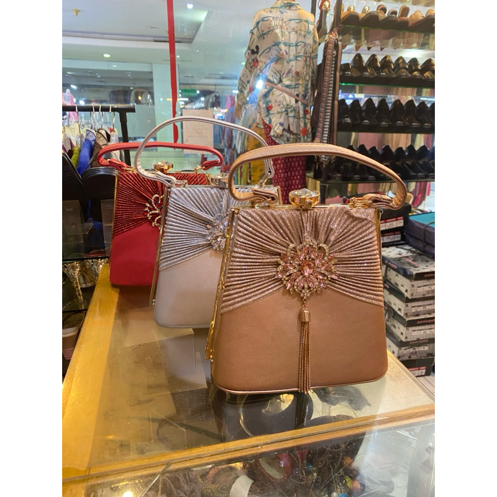 TAS PESTA UNIK TAS PESTA WANITA BIGSIZE MODEL TERBARU 31225