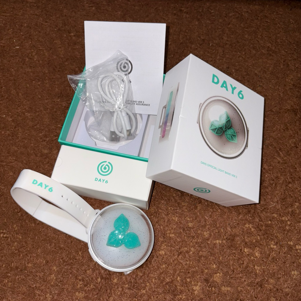 DAY6 Lightband Ver. 3