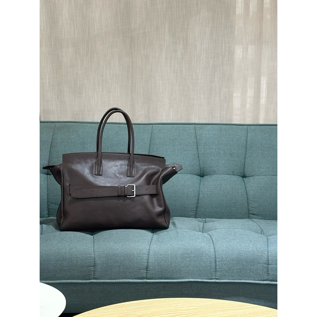 aesthetic pleasure affix bag grain brown