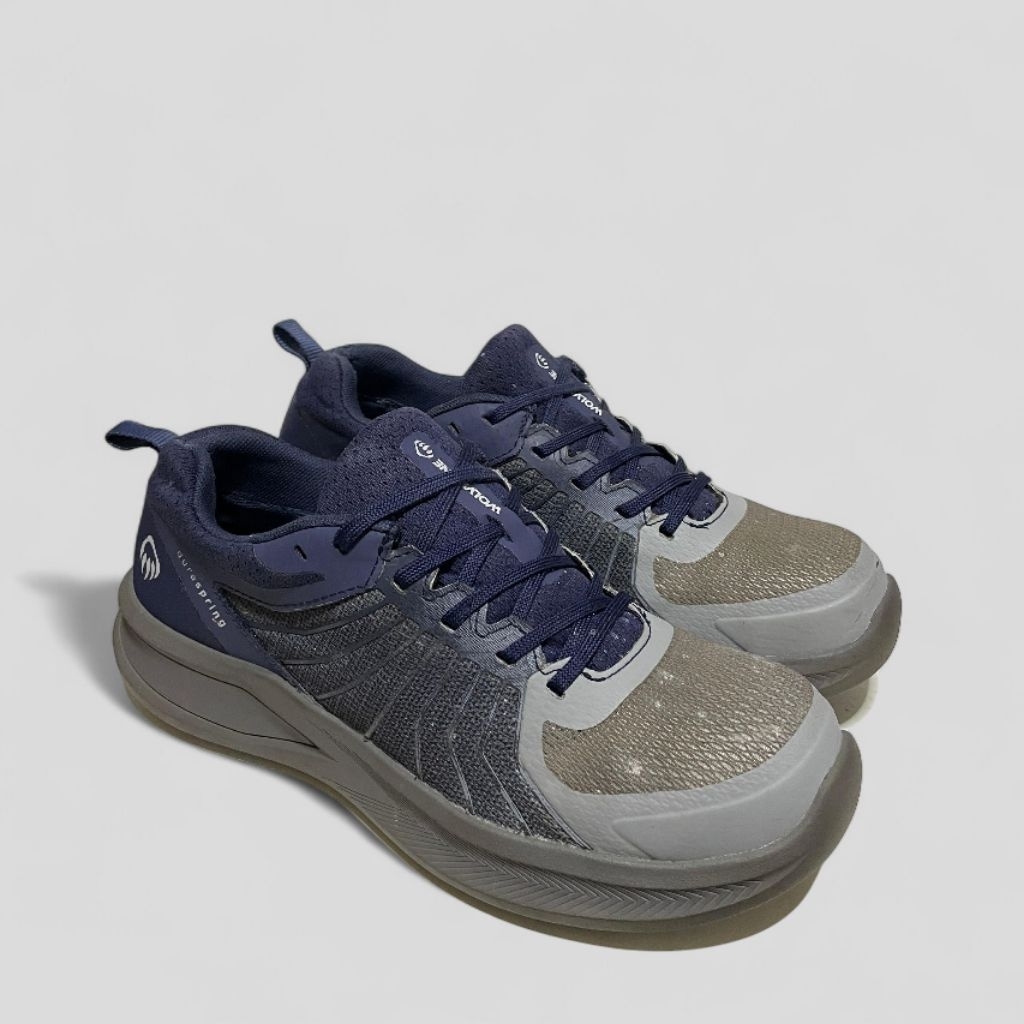 Sepatu Safety Sporty Pria Wolverine Size 43