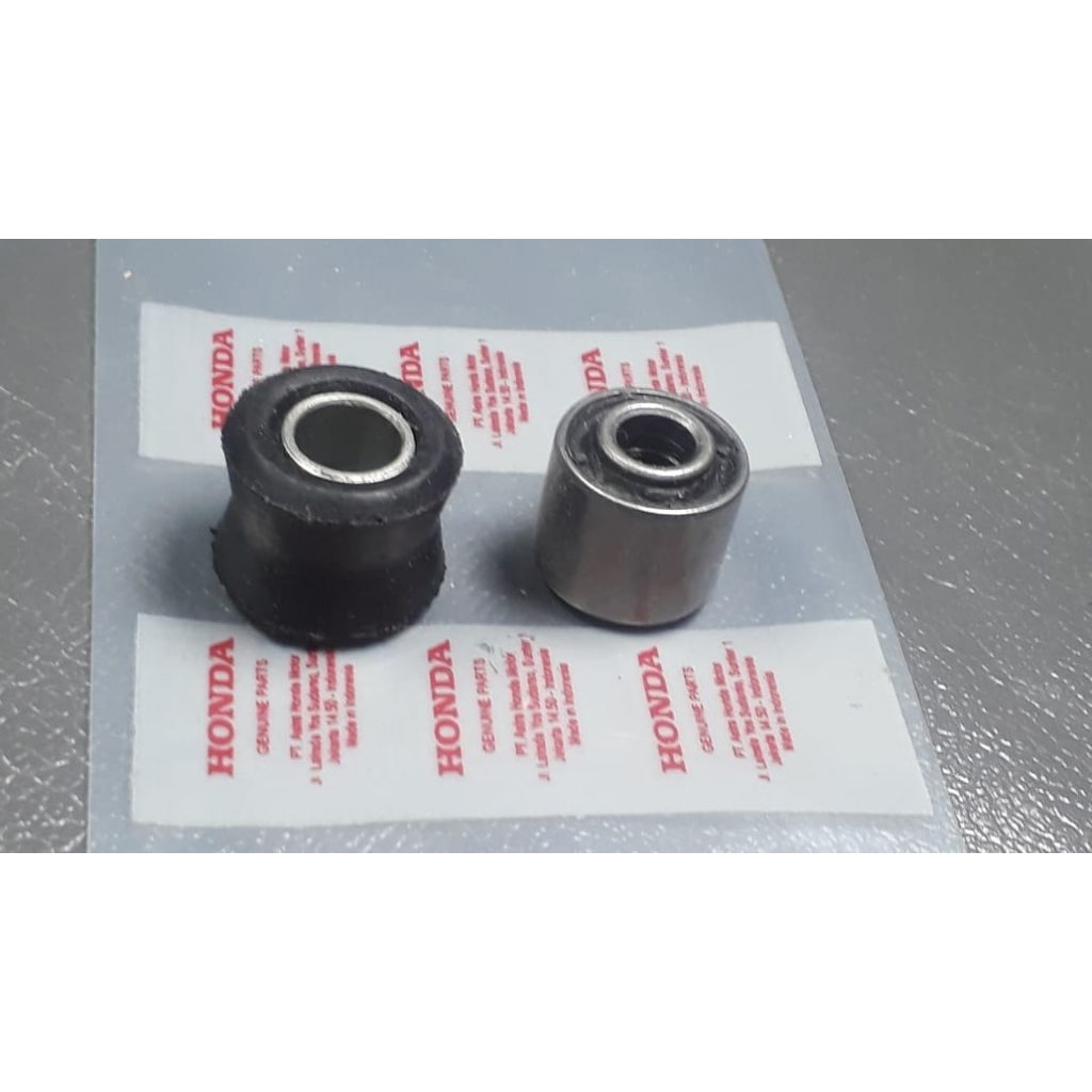1set Bosh shock breaker belakang atas bawah.... HONDA  VARIO BEAT SCOPY SPACY