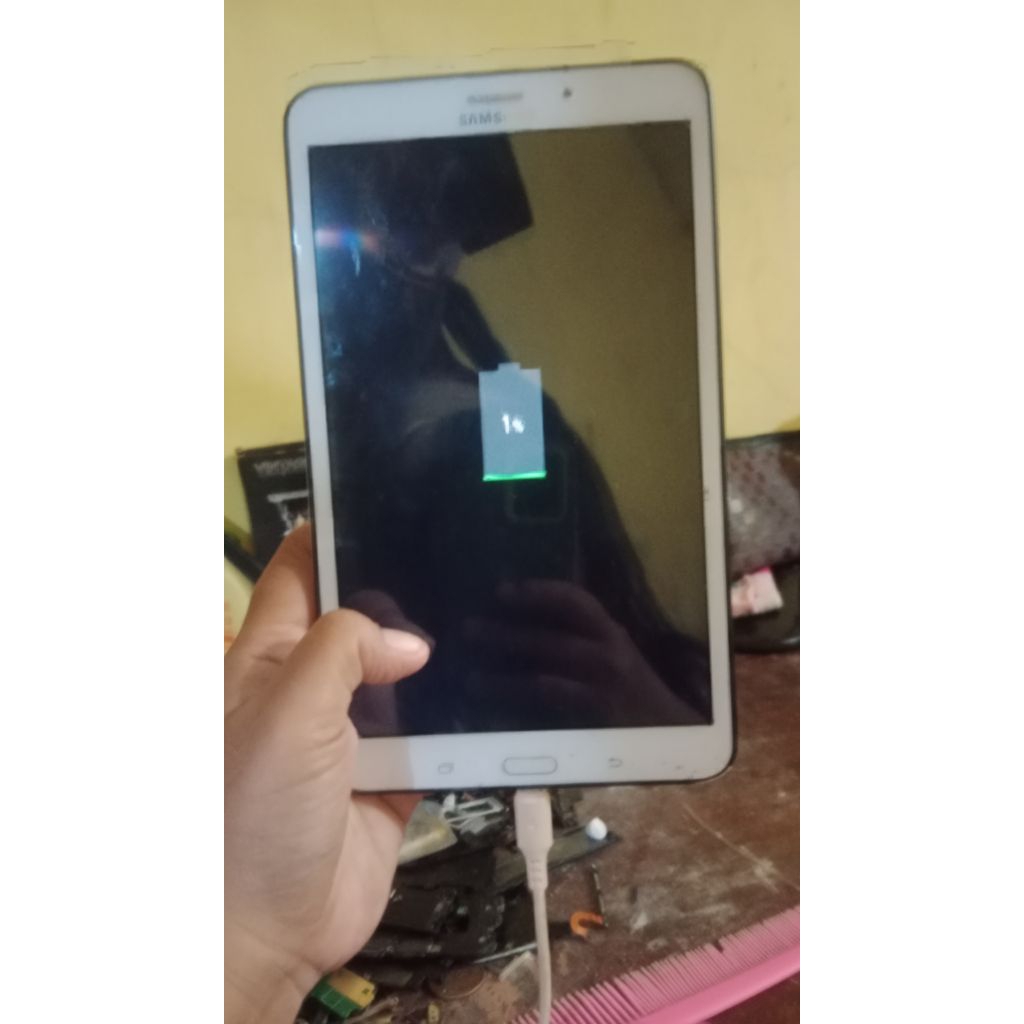 LCD Samsung Galaxy Tab T331 Normal Ori Copotan