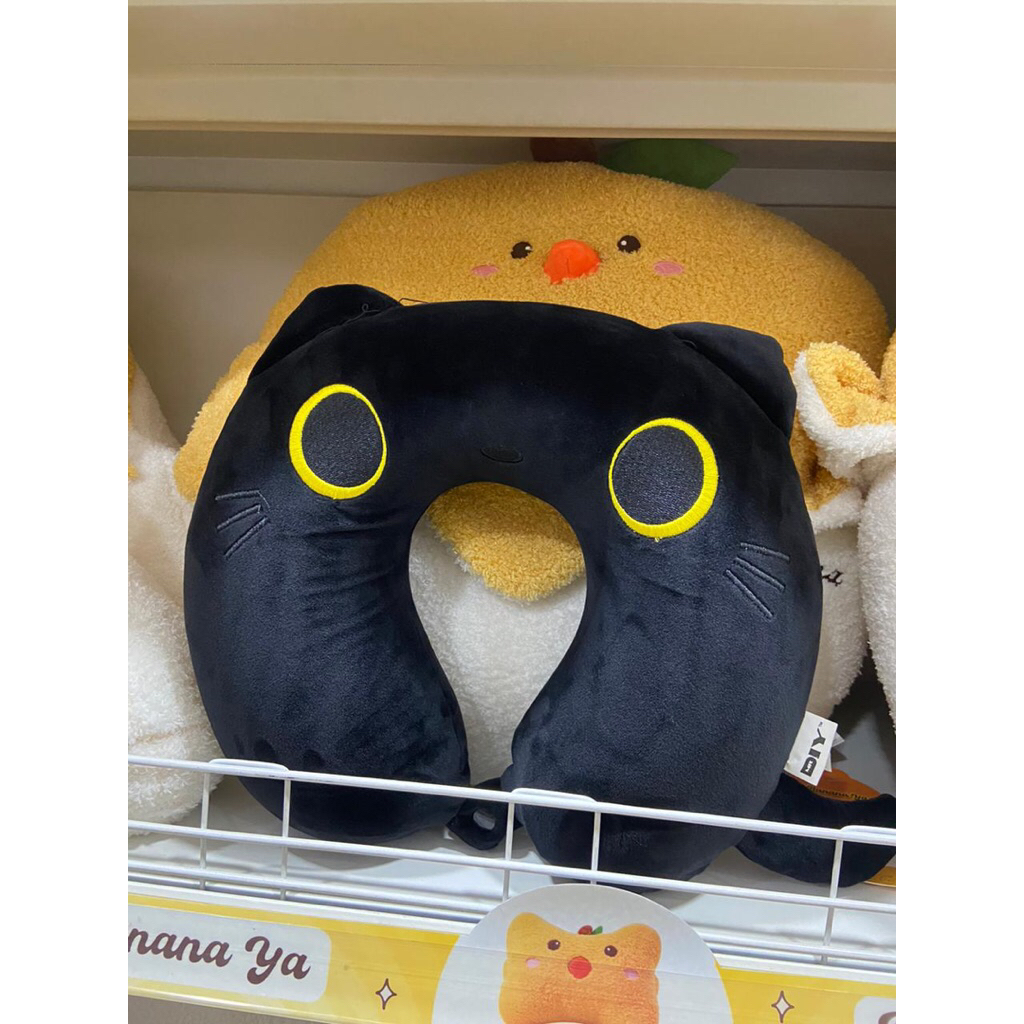 MR.DIY X OO MEOW KITTEN BLACK / bantal leher / bantal leher mr diy