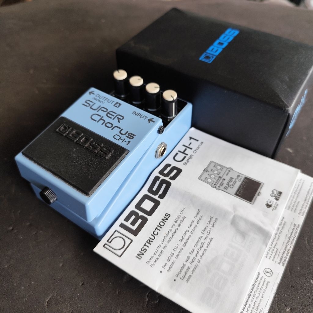 Boss CH 1 Super Chorus, Efek Gitar, Not CE 5,.Nux, Zoom, Valeton