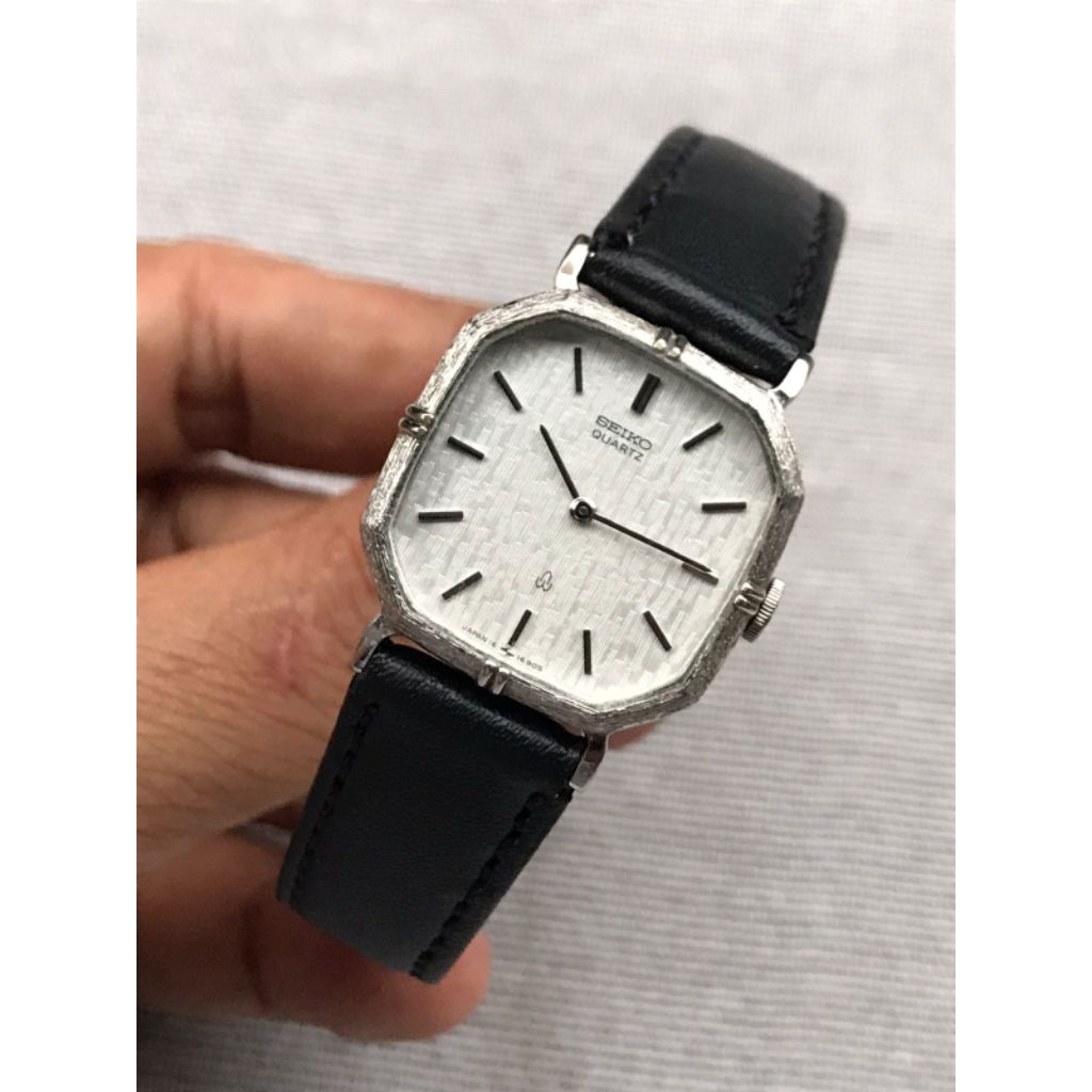 Jam Tangan Wanita SEIKO Quartz