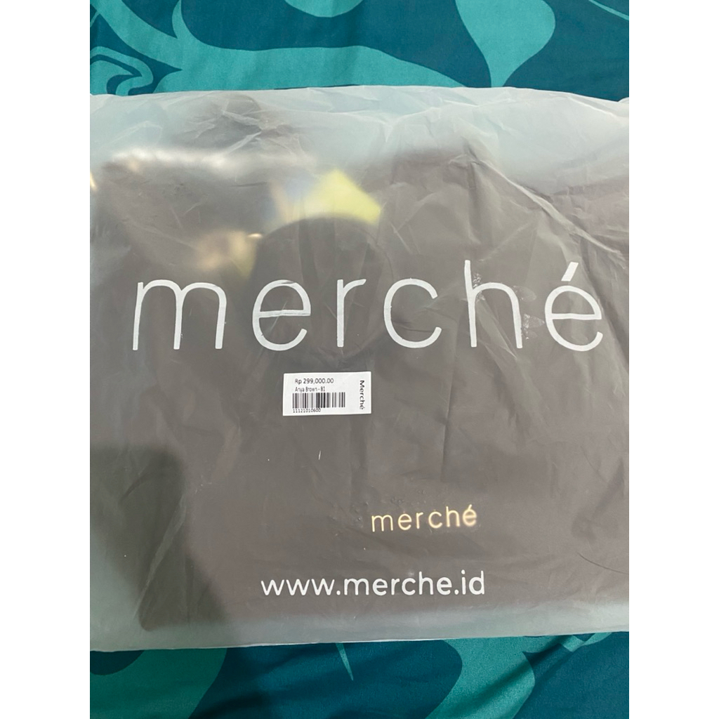 (NETT) Preloved Anya totebag merche warna coklat