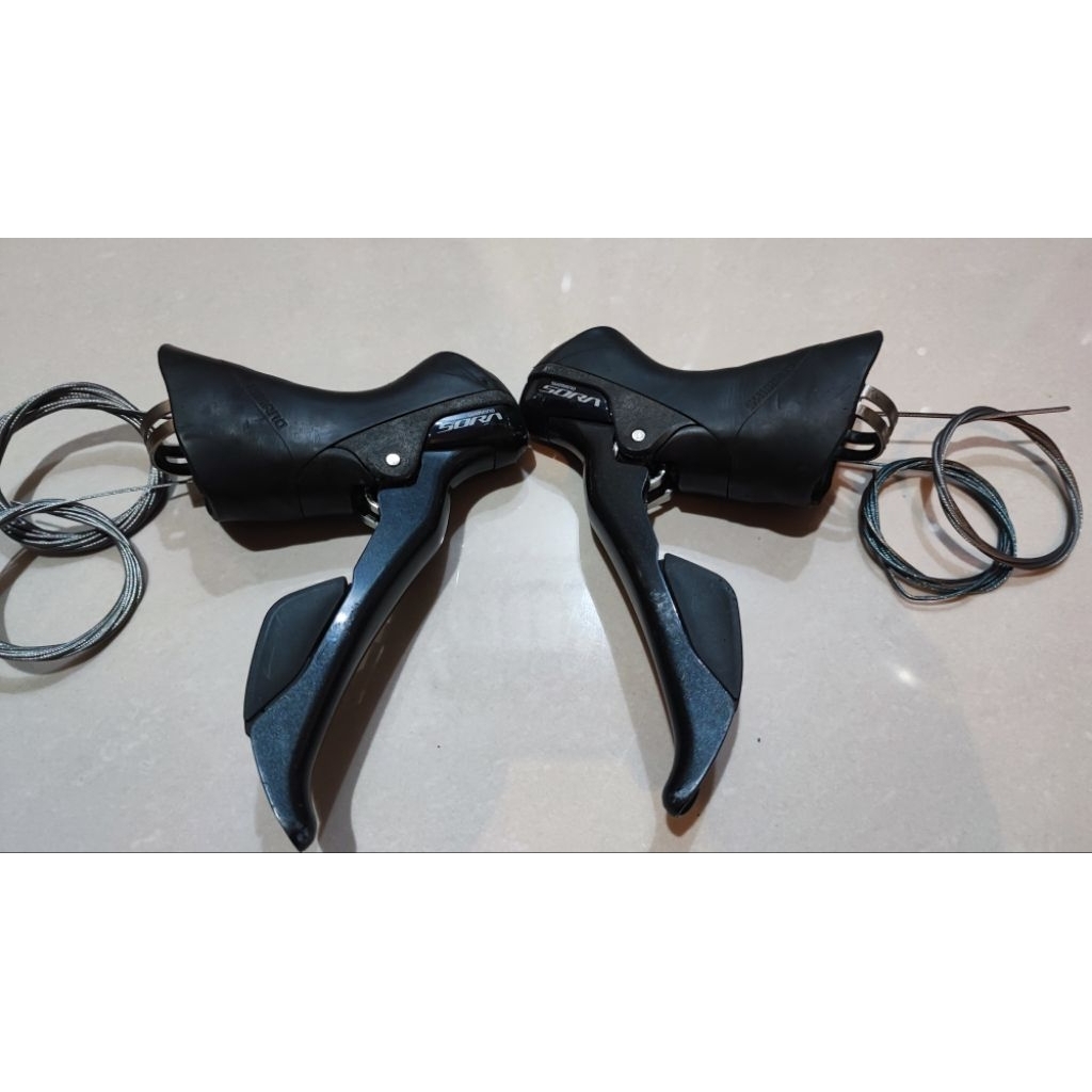 Brifter Roadbike Gravel SHIMANO SORA 2X9 speed ,kondisi normal lecet pemakaian bukan bekas jatuh