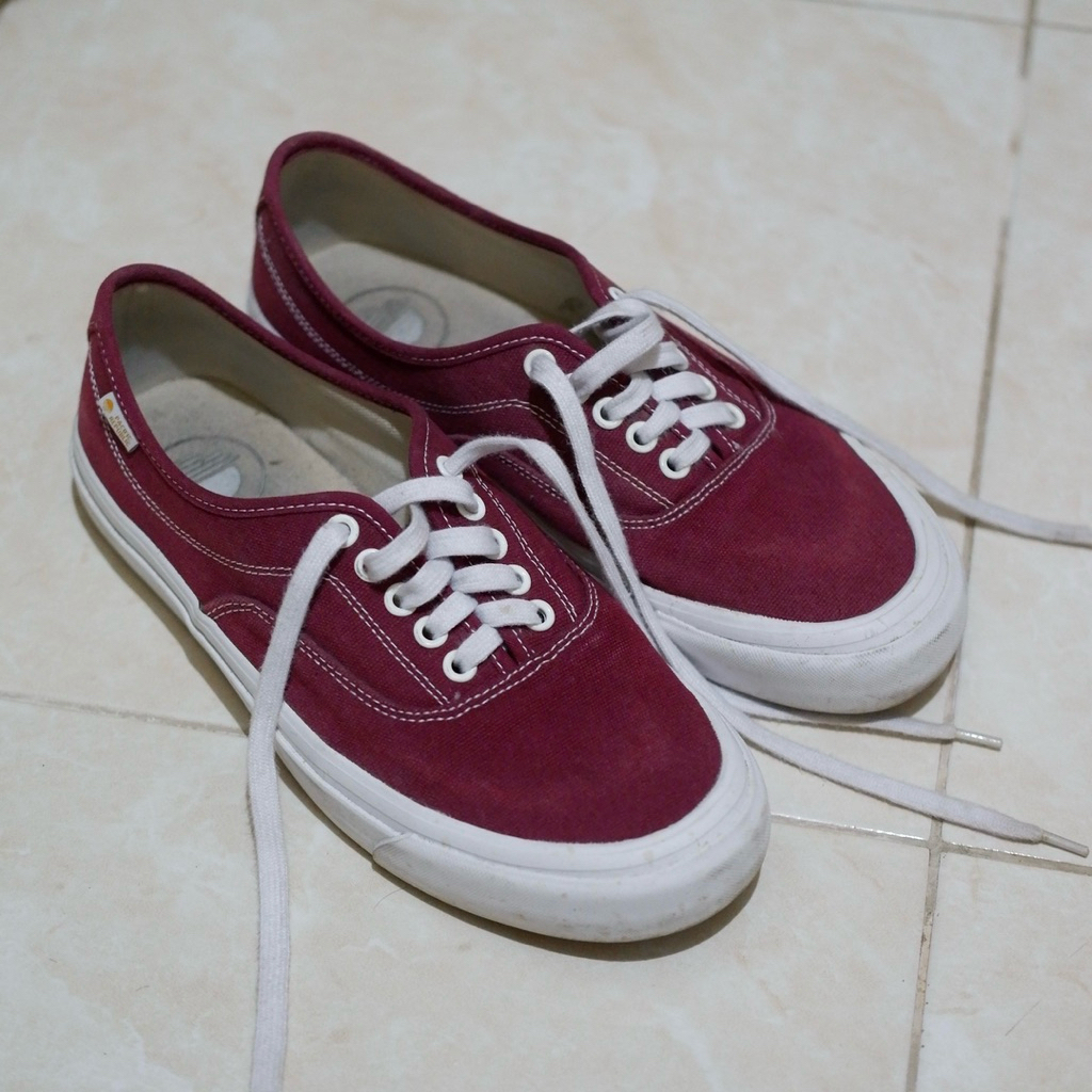 sepatu pull & bear second - 42