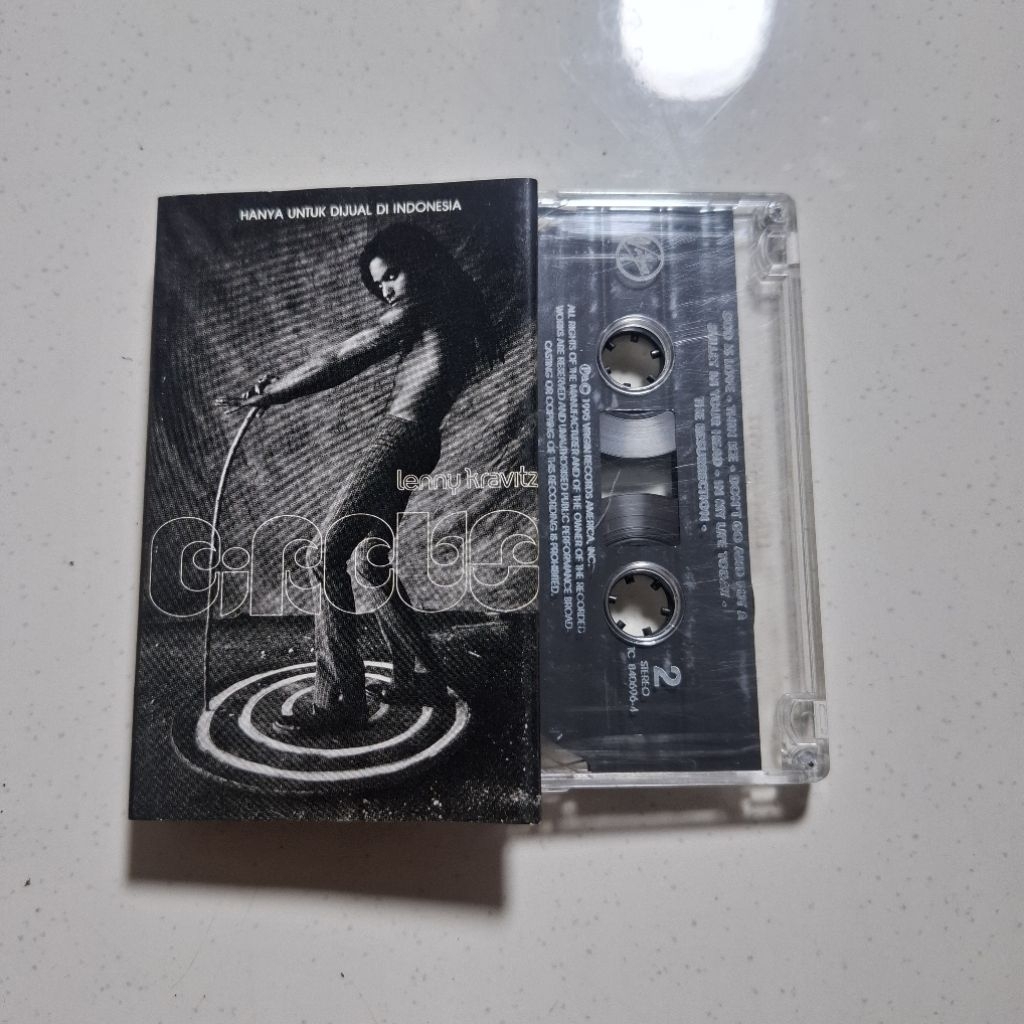 Kaset Pita Lenny Kravitz - Circus Second