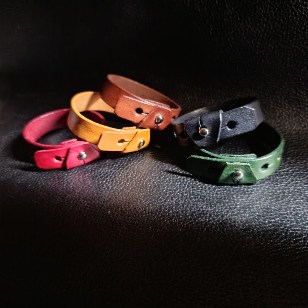 Gelang Tangan Kulit Pria Lebar 15mm