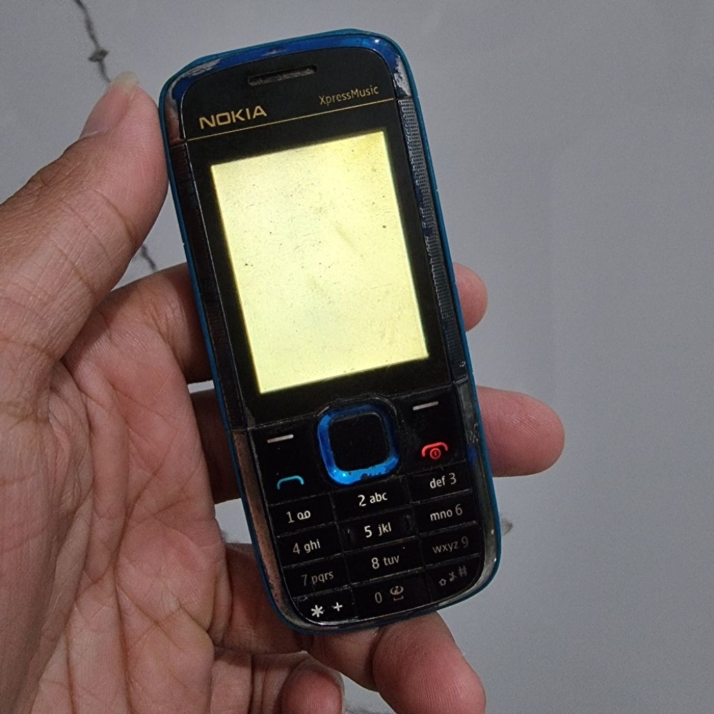 NOKIA 5130 XPRESSMUSIC , BAHAN / MINUS