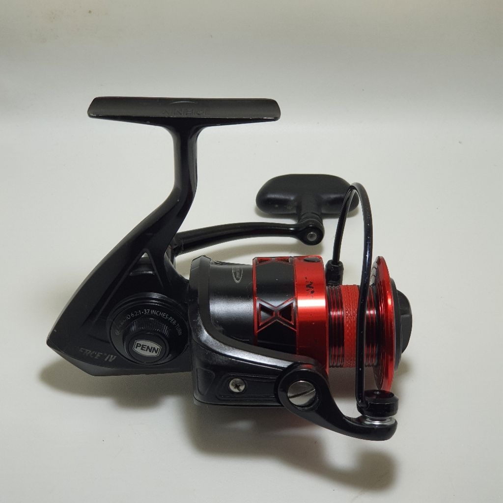 REEL PENN FIERCE IV 4000 SECOND / BEKAS