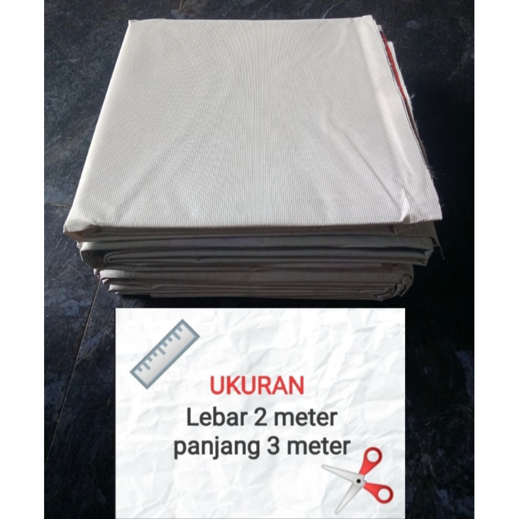 Banner/terpal bekas berbahan Flexi ukuran lebar 2 meter panjang 3 meter