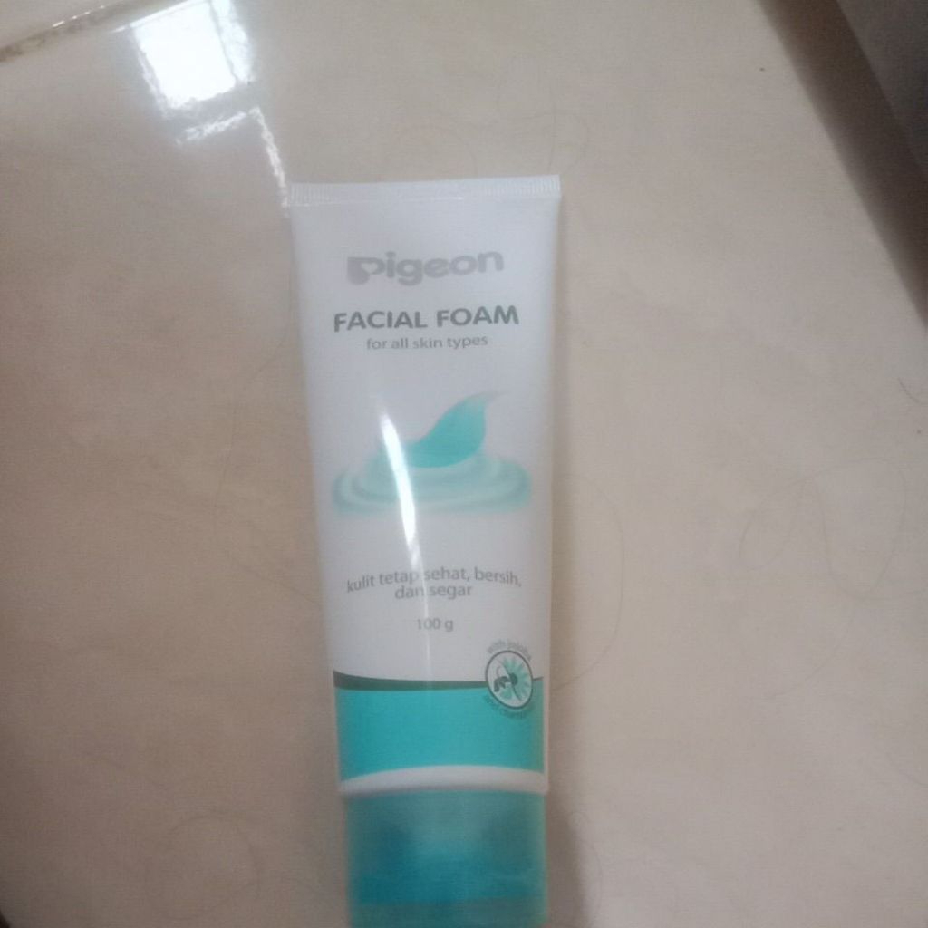 sabun cuci muka pigeon facial foam