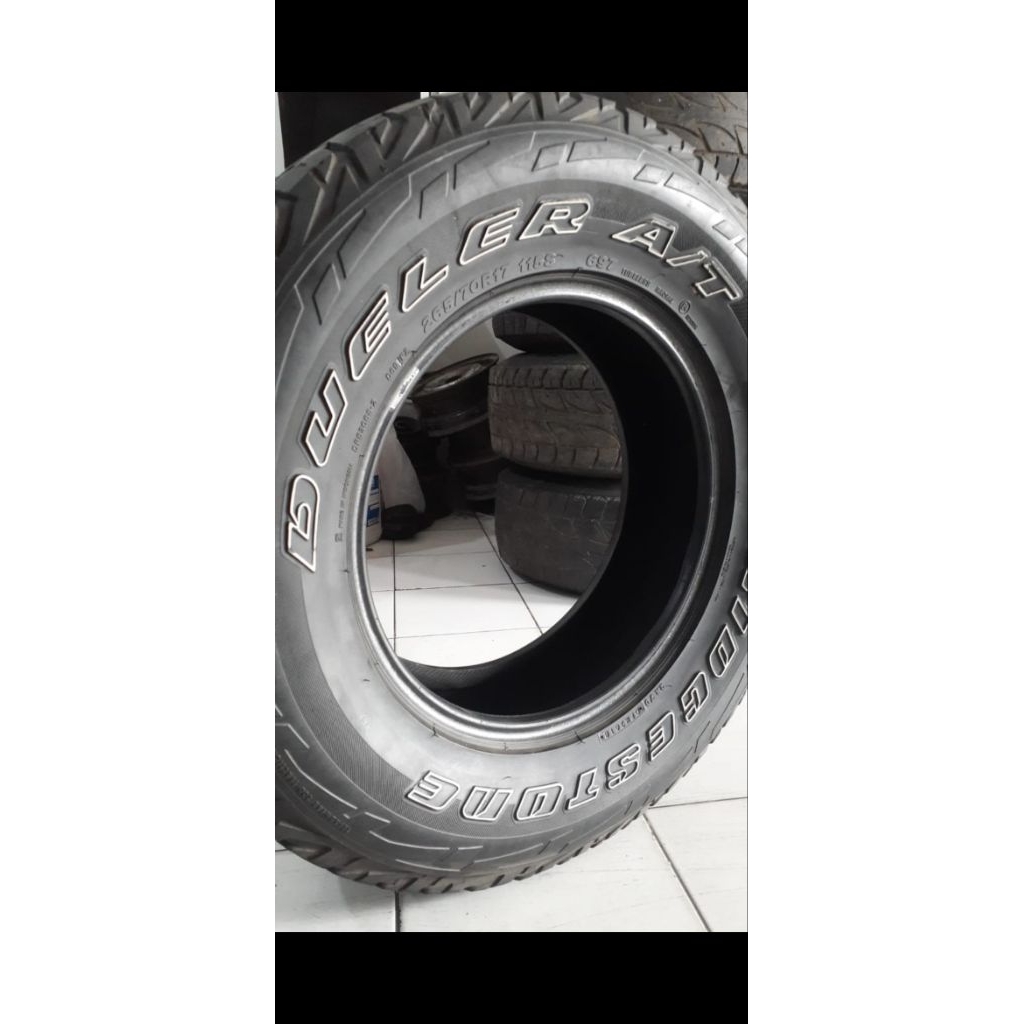 Bridgestone Dueler AT 265 70 R17